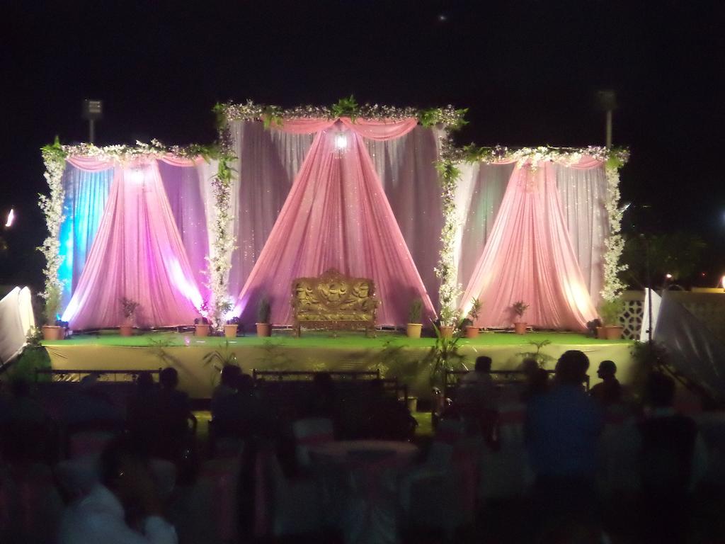 Tanarika Resort Bhusāwal Buitenkant foto