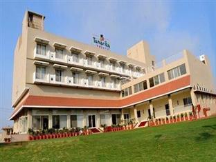 Tanarika Resort Bhusāwal Buitenkant foto